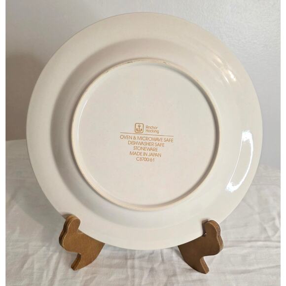 Vintage Anchor Hocking Stoneware Collector Plate 9th Day of Christmas 10 1/2" - Picture 2 of 3